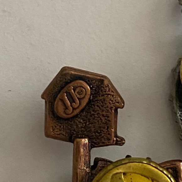 3 Vintage JJ Jonette Who Ate the Bird Cat - Scaredy Cat - Tuna Cat Scatter Pins - Picture 4 of 5